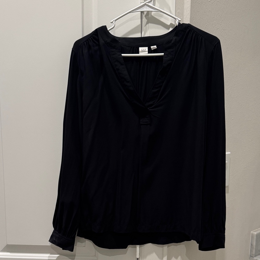 GAP Black V-Neck Blouse